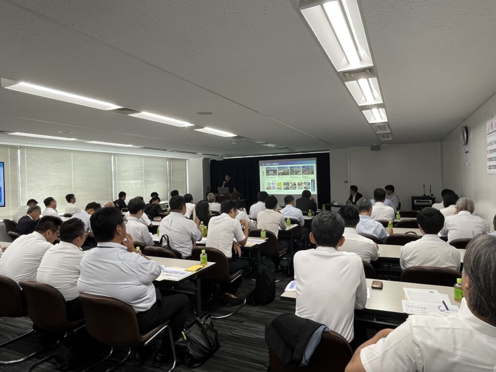東京倉庫協会での講演会画像